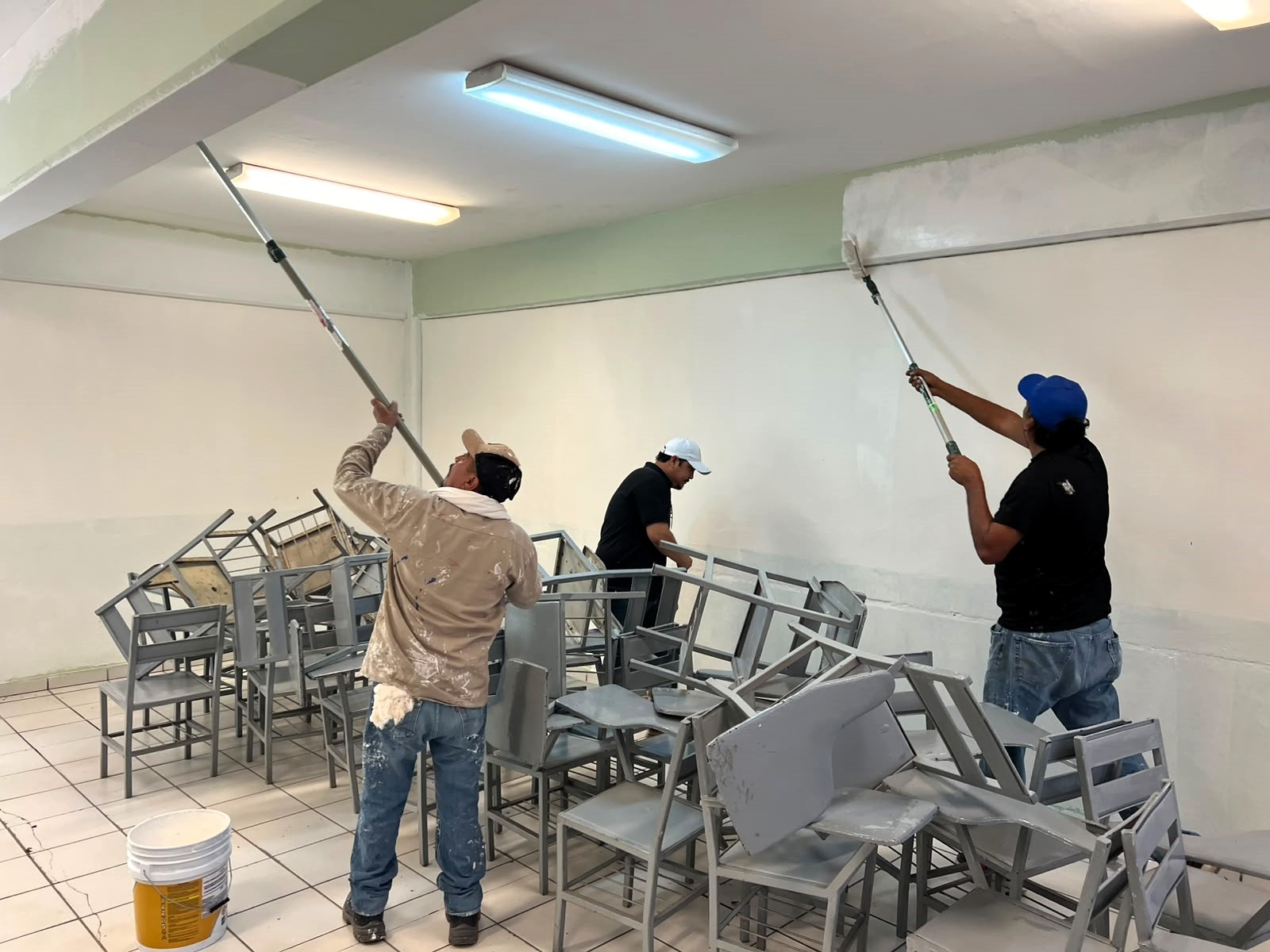 ¡Dignificando los espacios universitarios! Mantiene la UAS intensivo programa de mantenimiento y rehabilitación en sus planteles ante el inicio del ciclo escolar 2026-2027