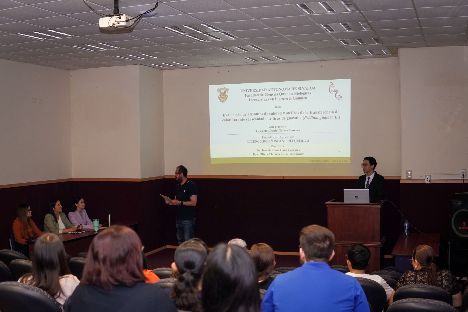 Estudiante de la UAS mejora la conservación de la guayaba mediante escaldado térmico; logra frenar su deterioro sin perder la vitamina C