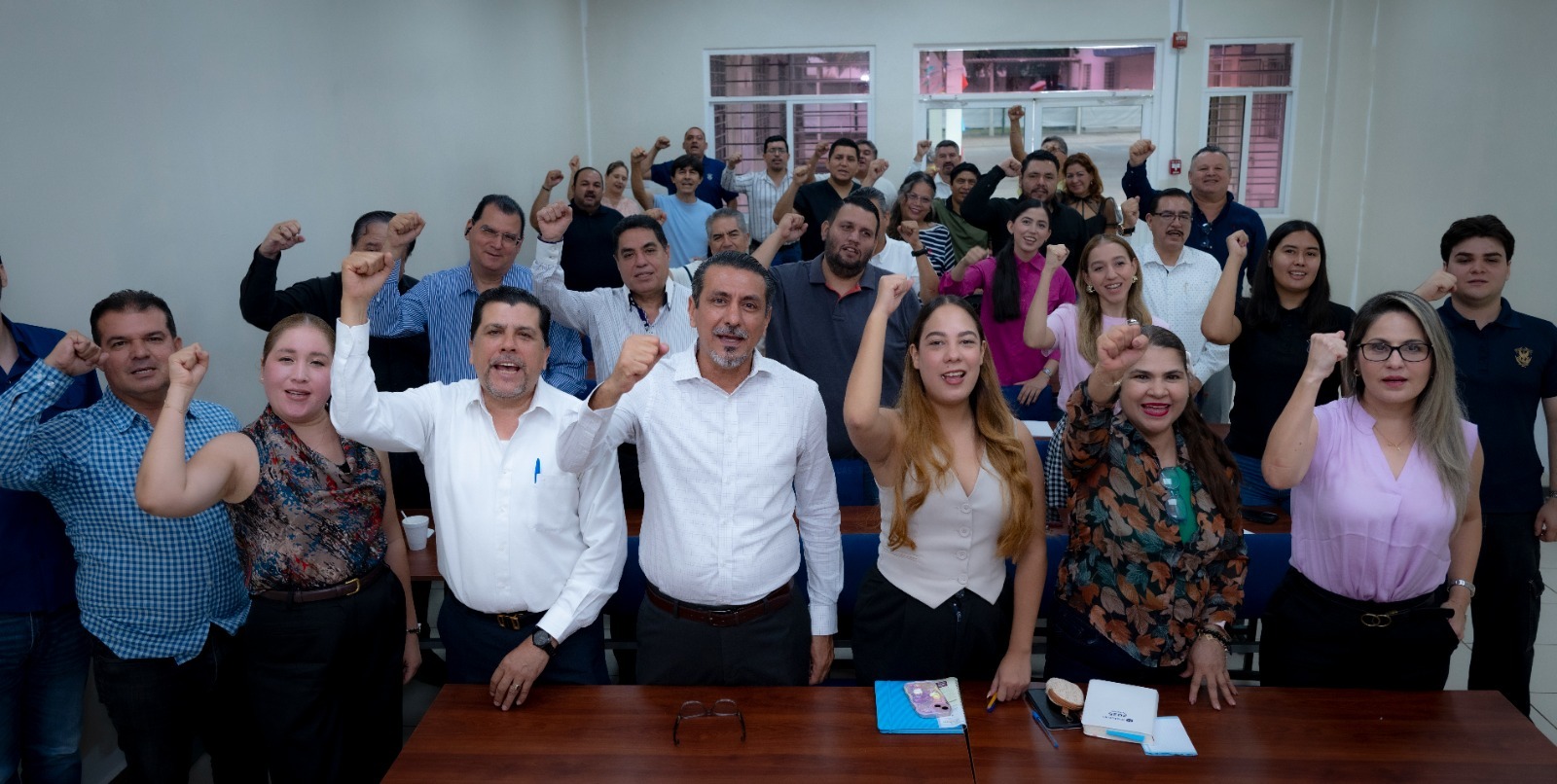 Autoridades de la UAS supervisan infraestructura y equipamiento, además de mantener diálogo directo con personal en unidades académicas, de cara al ciclo escolar