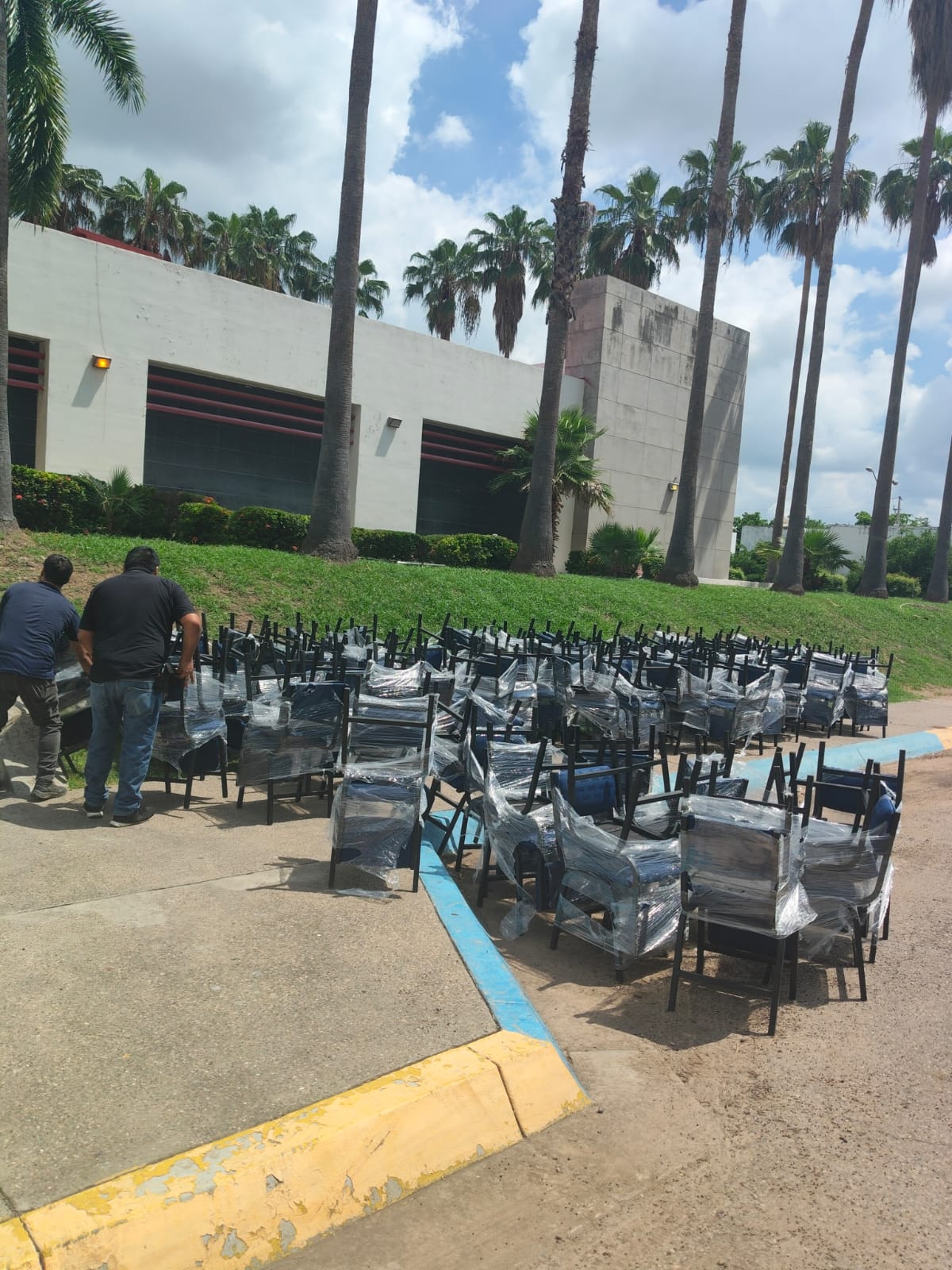 La UAS fortalece trabajos de renovación y equipamiento de planteles para recibir a estudiantes en el ciclo escolar 2026-2027, a través de un diagnóstico integral