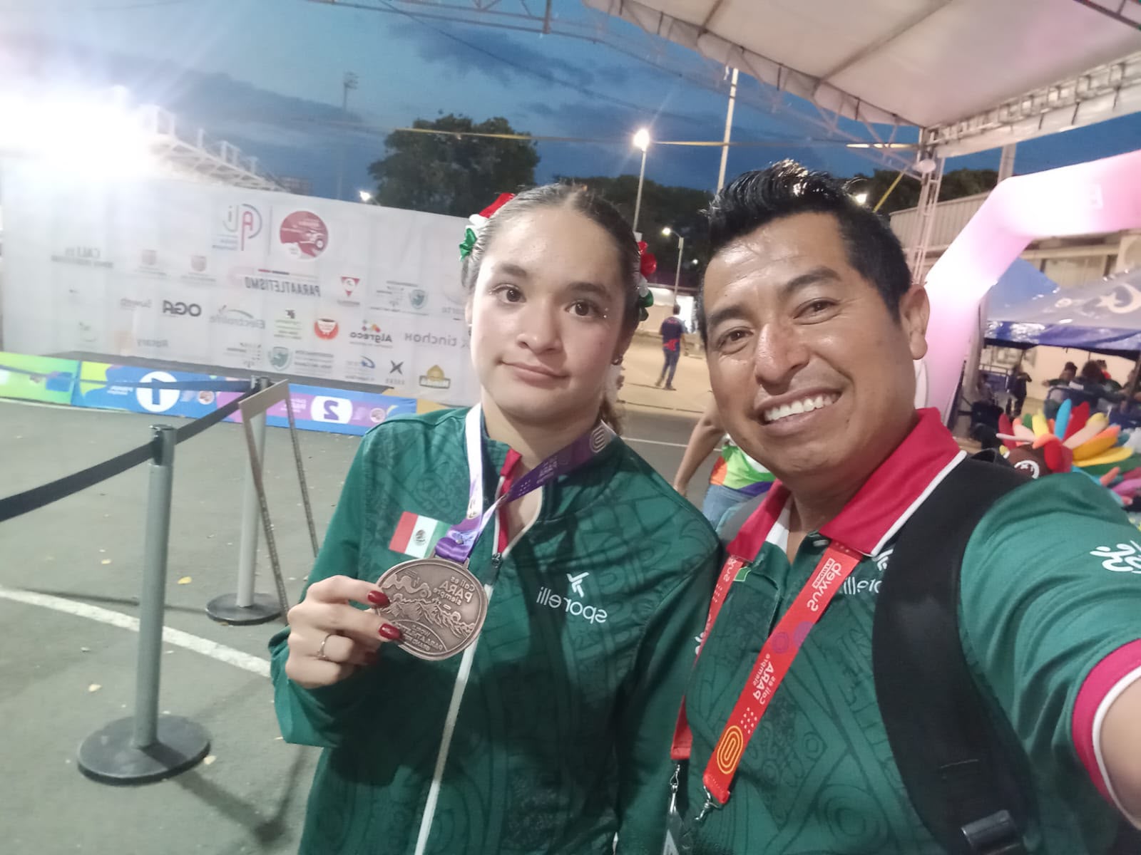 PRESIDENTE MUNICIPAL ALBERTO “EL CAPY” RIVERA FELICITA A EDILENE QUINTERO MONTOYA POR SU MEDALLA DE BRONCE EN EL GRAND PRIX DE PARATLETISMO 2026