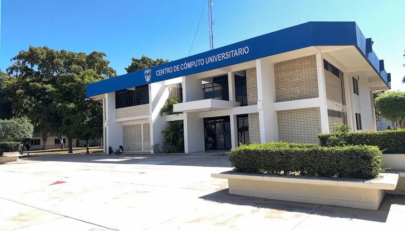 ¡Del Office a la Inteligencia Artificial! El Centro de Cómputo Universitario de la UAS acerca nuevas herramientas digitales a la sociedad sinaloense